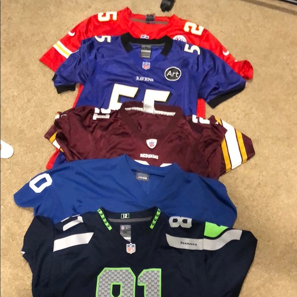 5 for 1 NFL JERSEYS SIZE LARGE. Two are stitched. - Picture 13 of 13